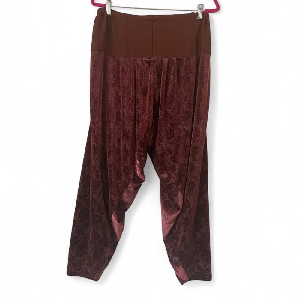 Vintage 90s Burgundy Embossed Velvet Harem Pants – Floral Rose Boho Festival